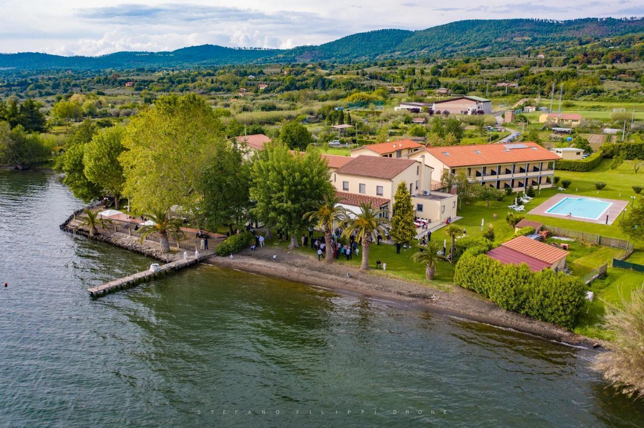 Hotel Eden Sul Lago Больсена Екстер'єр фото