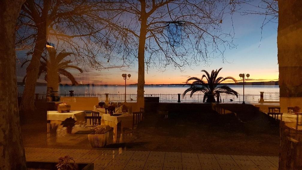 Hotel Eden Sul Lago Больсена Екстер'єр фото