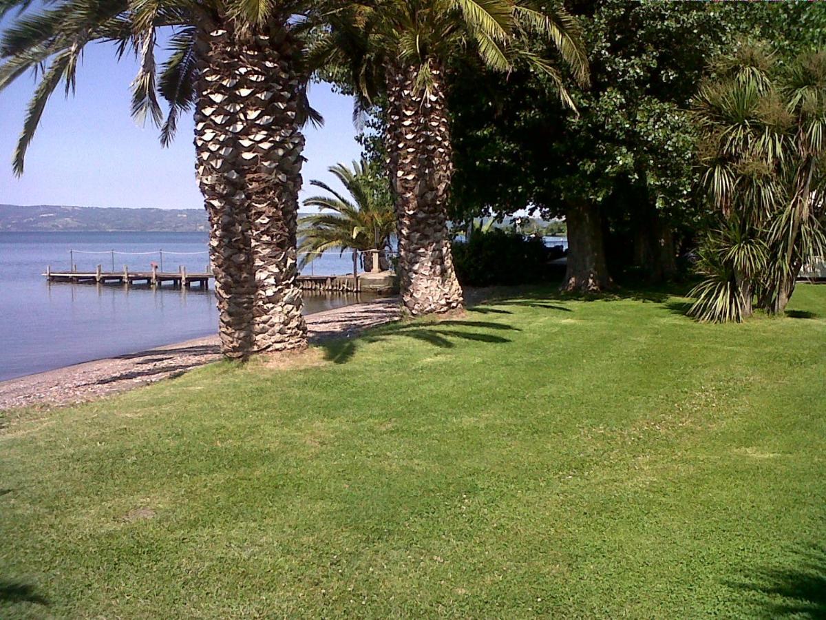 Hotel Eden Sul Lago Больсена Екстер'єр фото