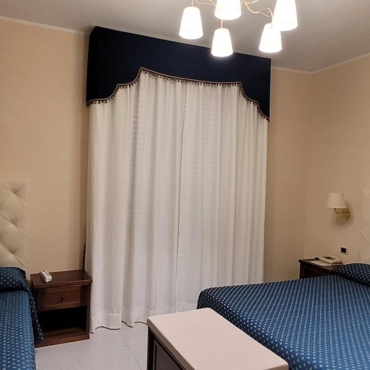 Hotel Eden Sul Lago Больсена Екстер'єр фото