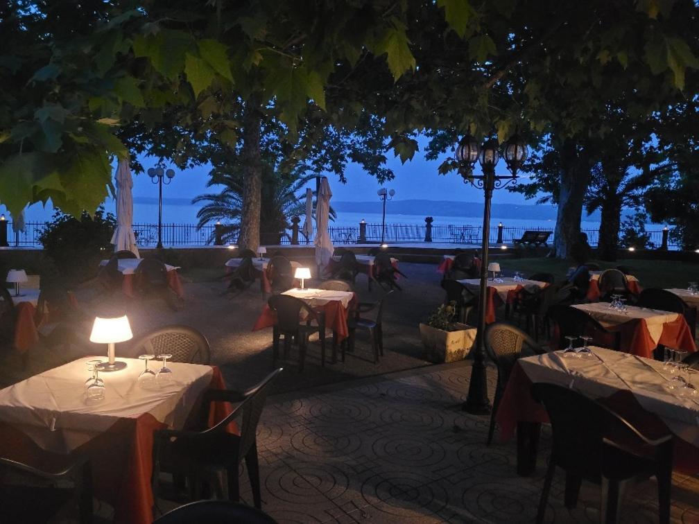 Hotel Eden Sul Lago Больсена Екстер'єр фото